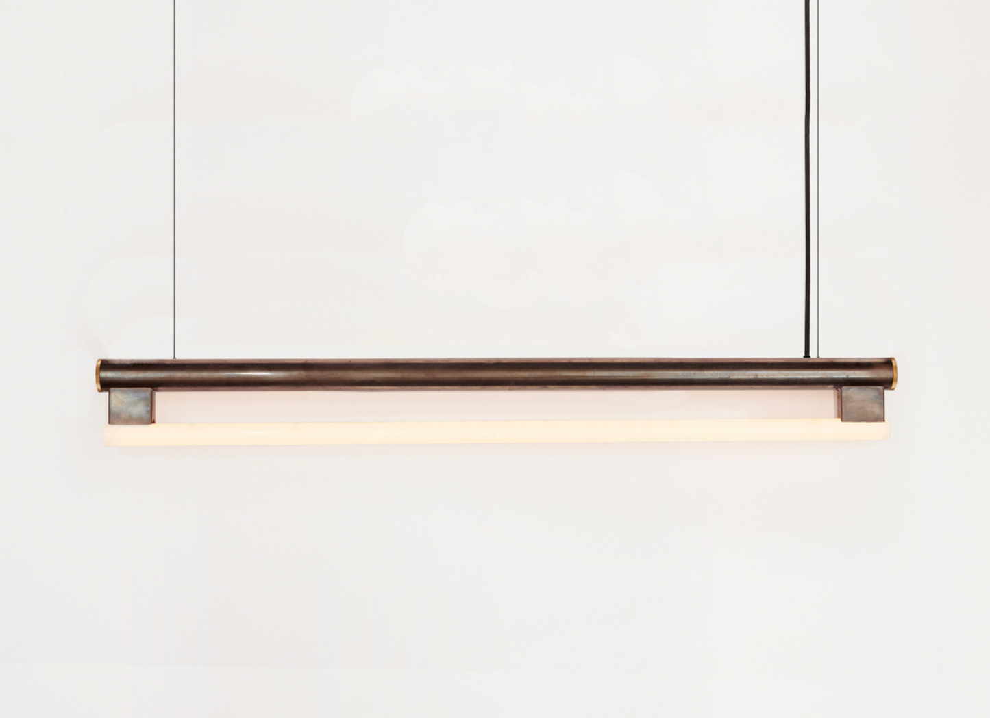 Frama Eiffel lamp 1000 pendant White Punch